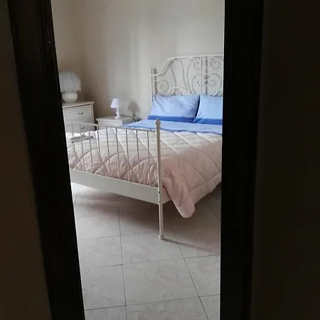 A Casa Di Nonna Bis Ferienhaus Trani